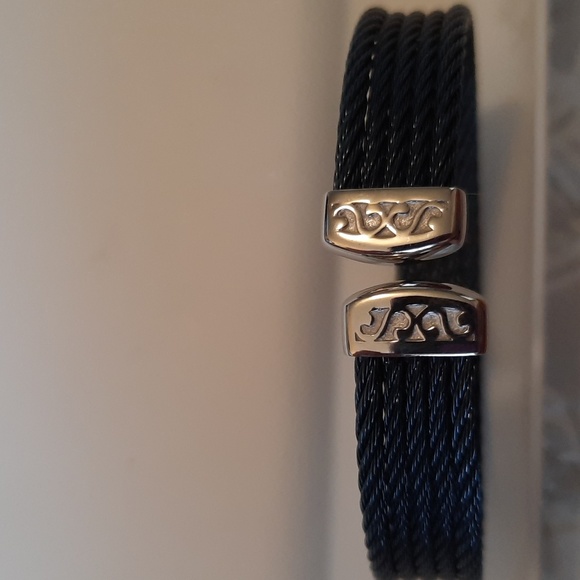 Navy Blue Steel Cable Bracelet 💙 - Picture 4 of 6
